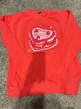 Living Fully Co! Sweetie Heart Graphic Crewneck Sweater - Coral Red